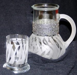 water-carafe-up-down-zebra-compressed-2